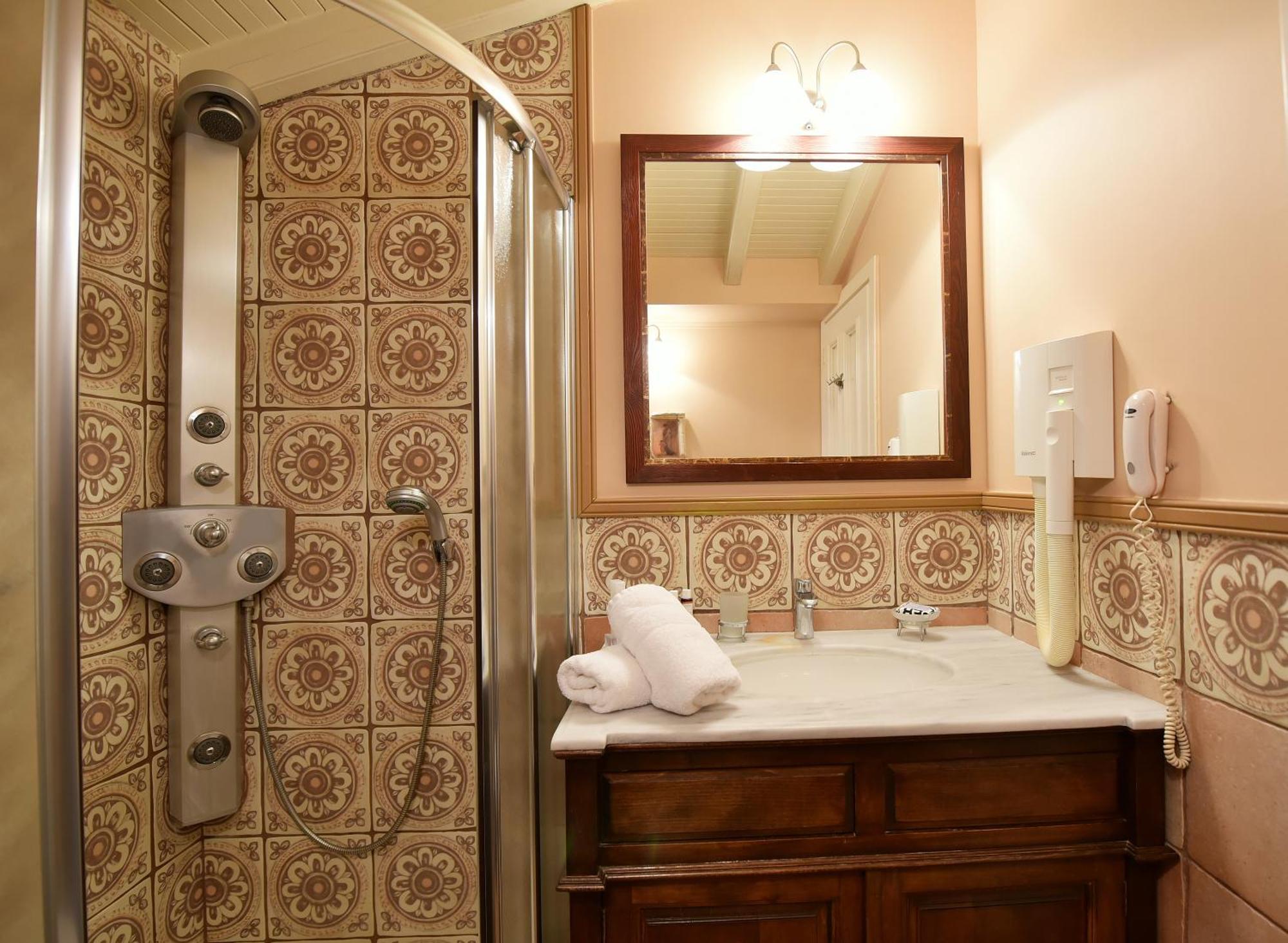 Angelica Traditional Boutique Hotel Hydra  Bagian luar foto